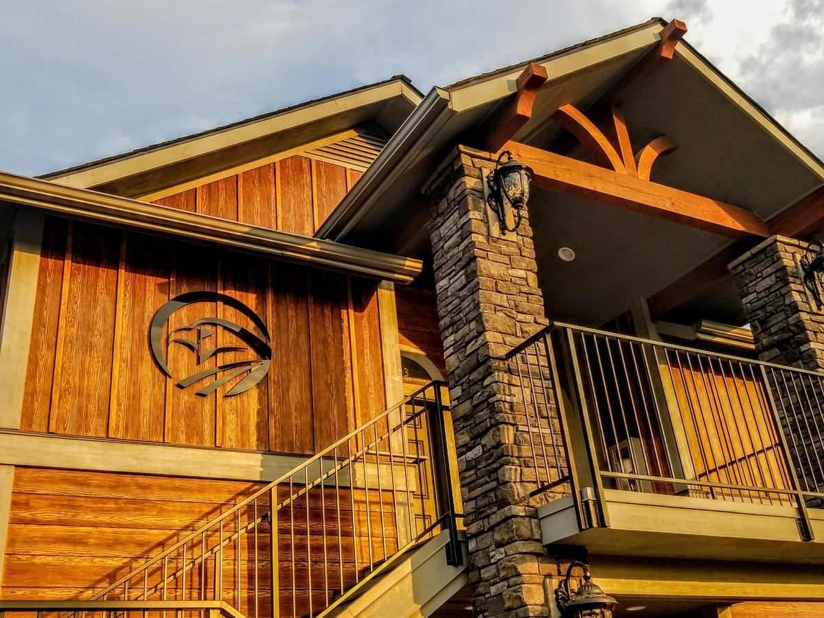Resort At Eagle Point Golf Club Lodging Exterior foto